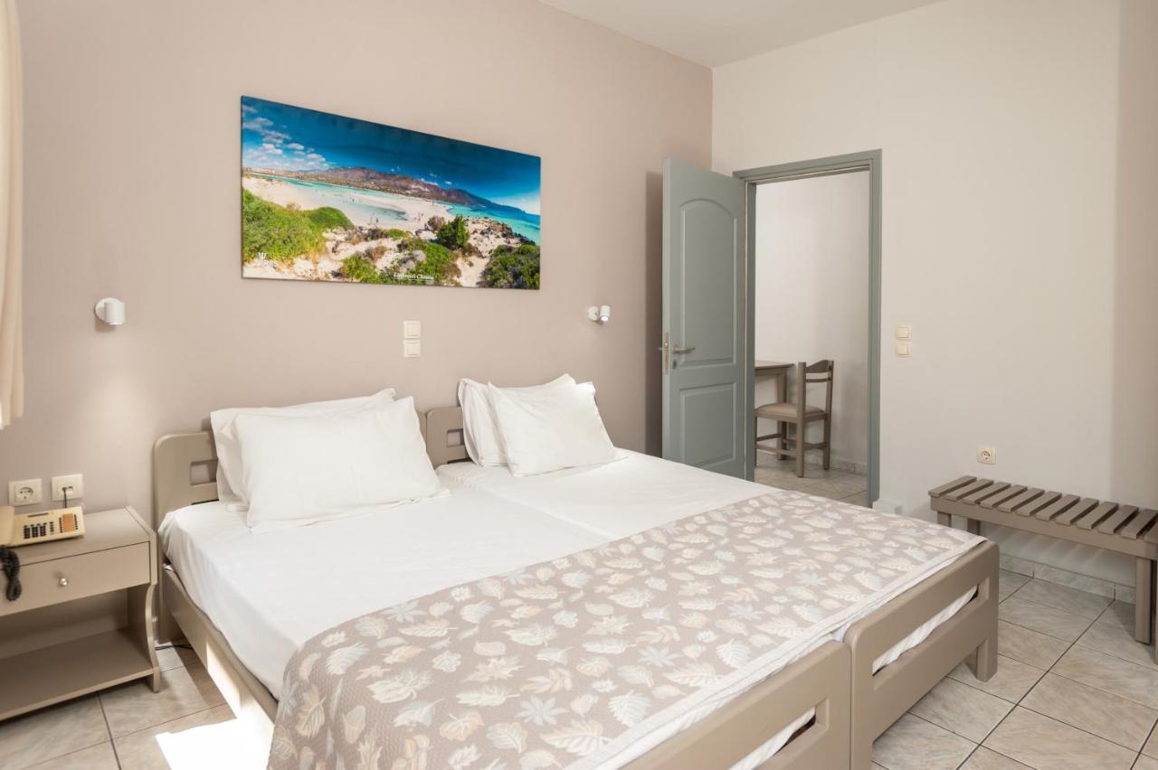 Niriis Hotel Като-Дарацо Екстер'єр фото